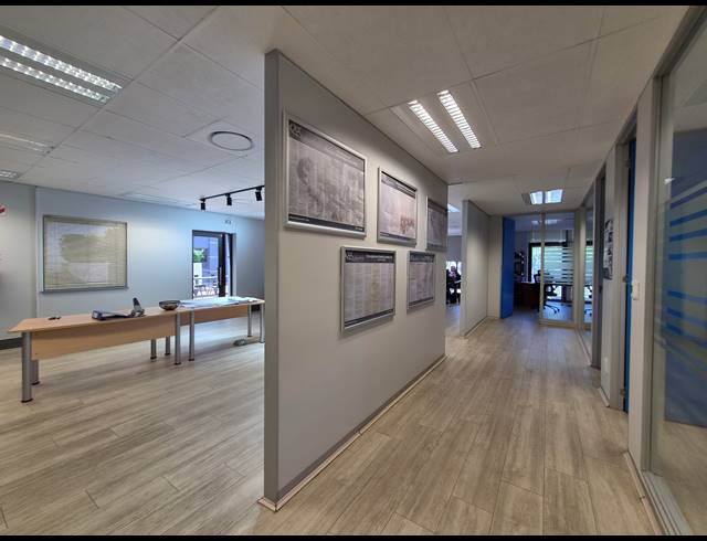 250M² OFFICE TO LET IN VORNA VALLEY